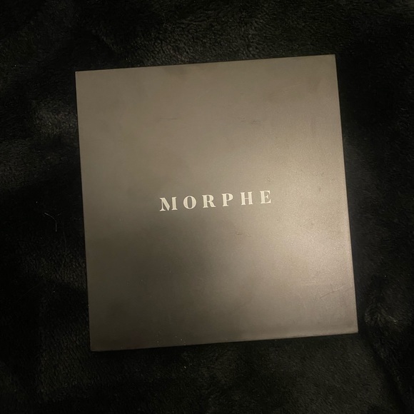 Eyebrow Palettes - Used once or twice only - Picture 2 of 15